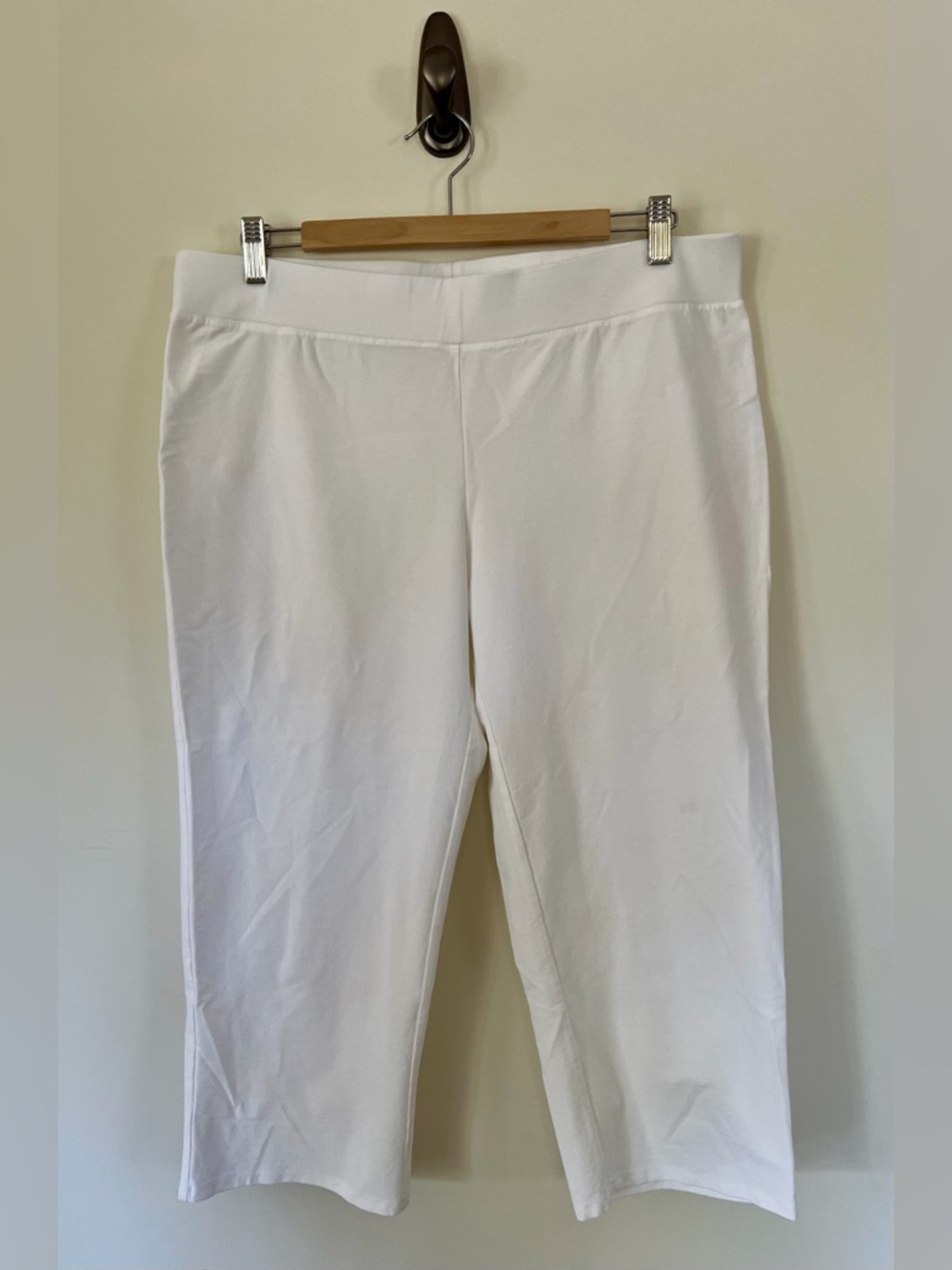 Eileen Fisher Women's White Pull-On Stretch Crepe Capri Pants